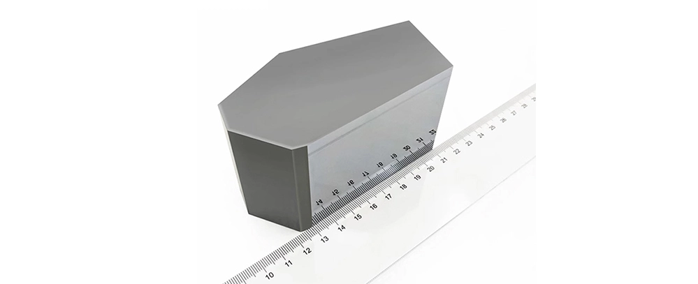 Advantages of Infrared Optical Silicon Prism Large Size Coated Customized